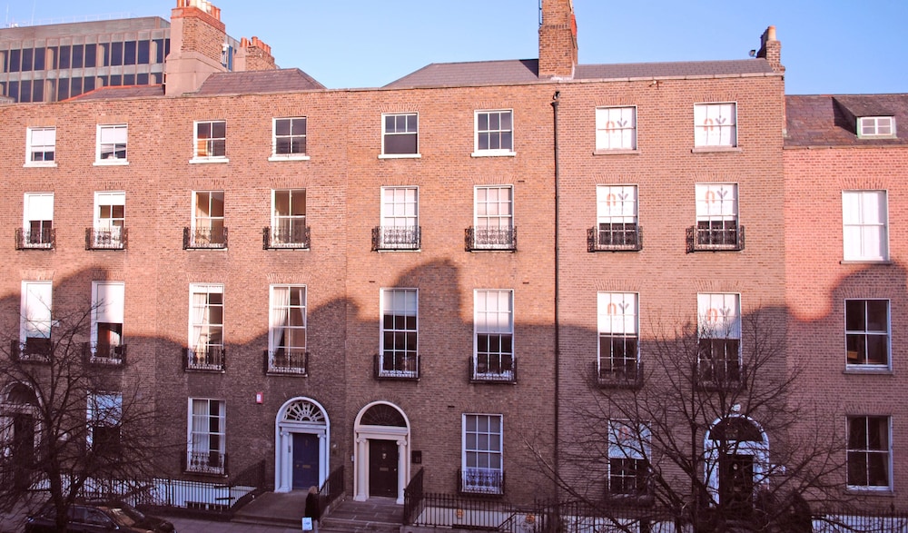 Baggot Court Townhouse 2/69