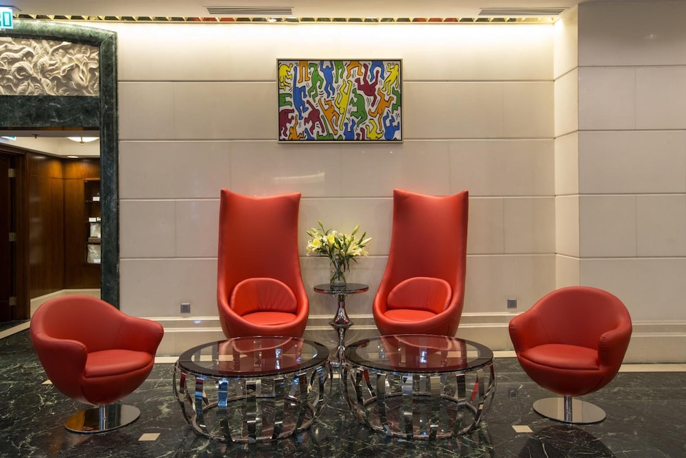 Rosedale Hotel Hong Kong 32/35