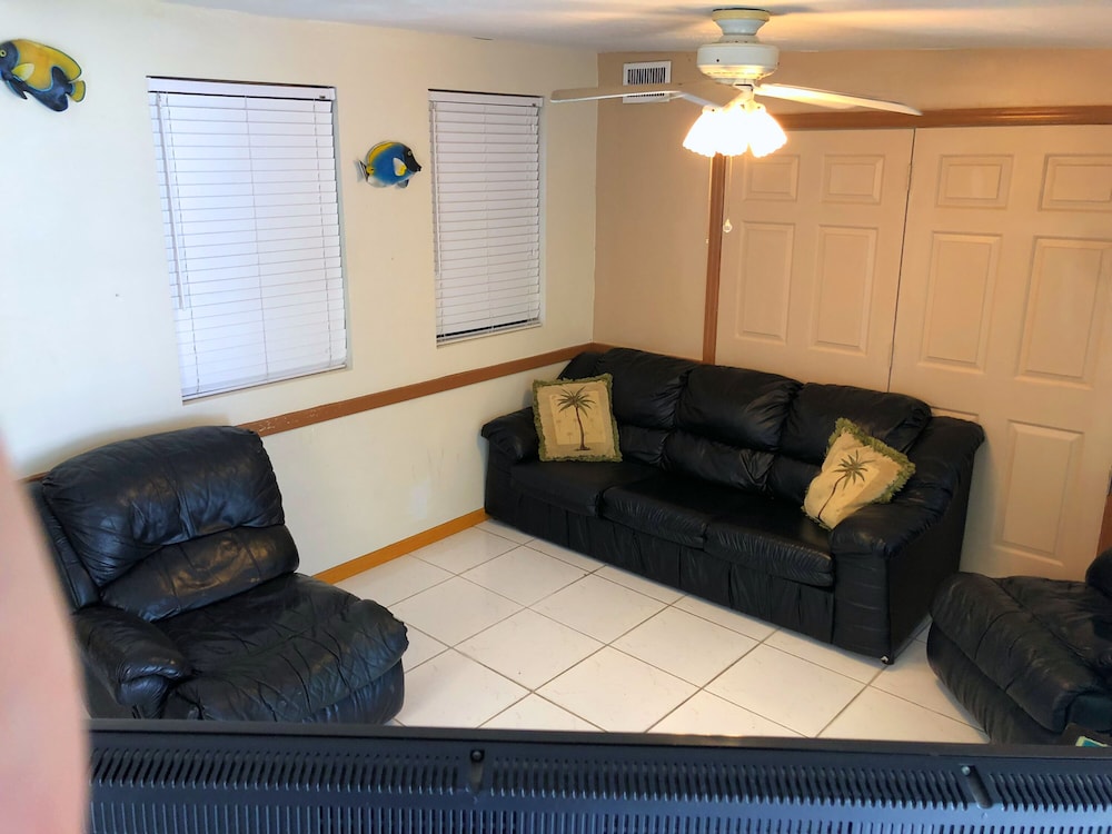 Key Largo Cottages 20/50