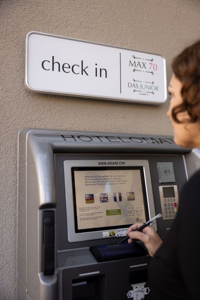Hotel Max 70 43/50