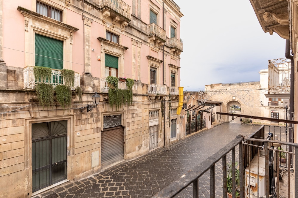 La Naca by Wonderful Italy 12/15