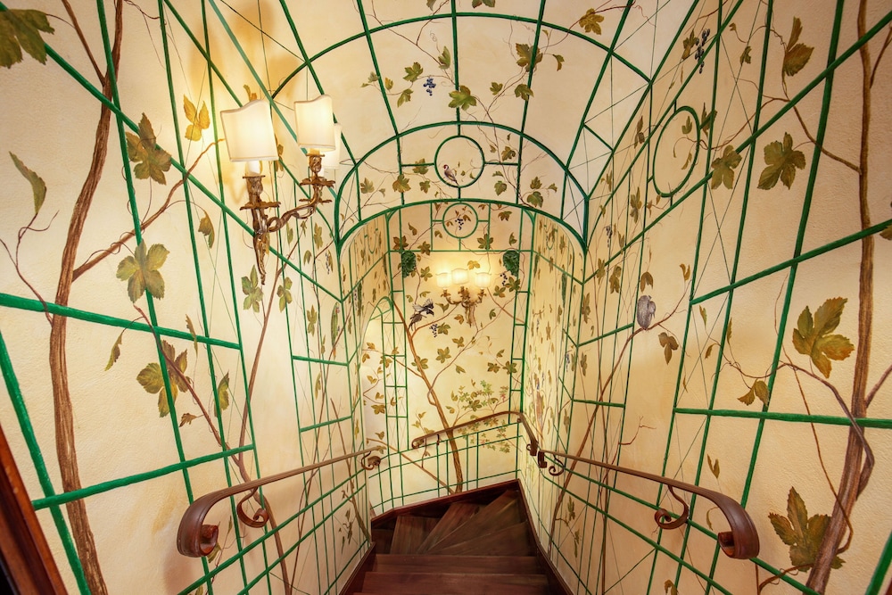 Boutique Hotel Campo De Fiori 23/50