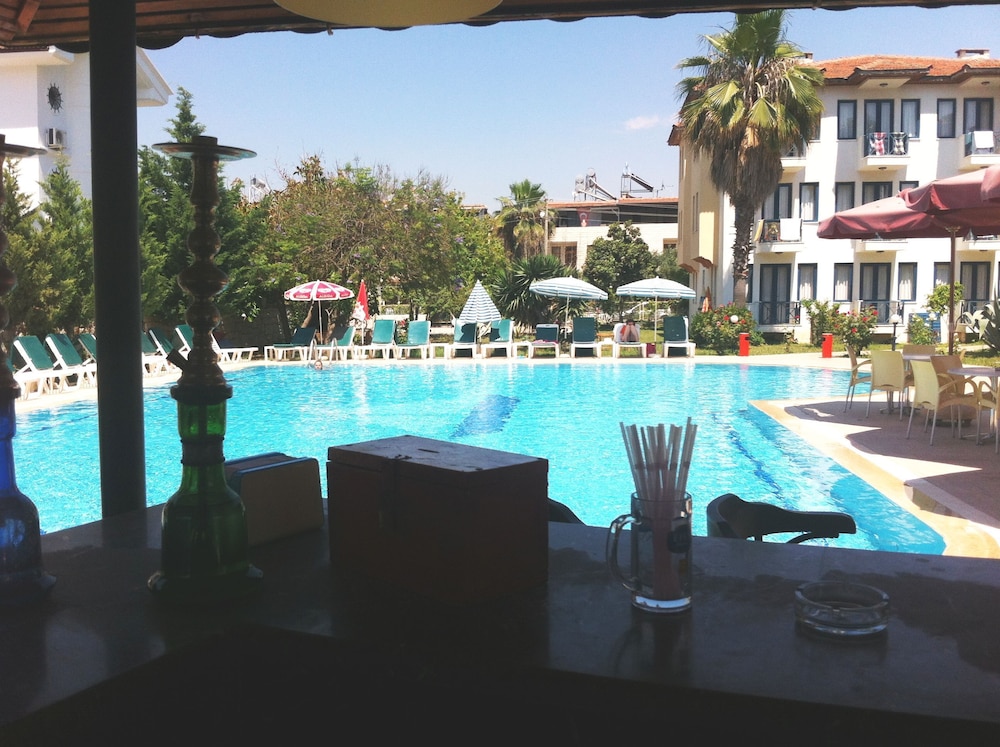 Bezay Hotel 29/31