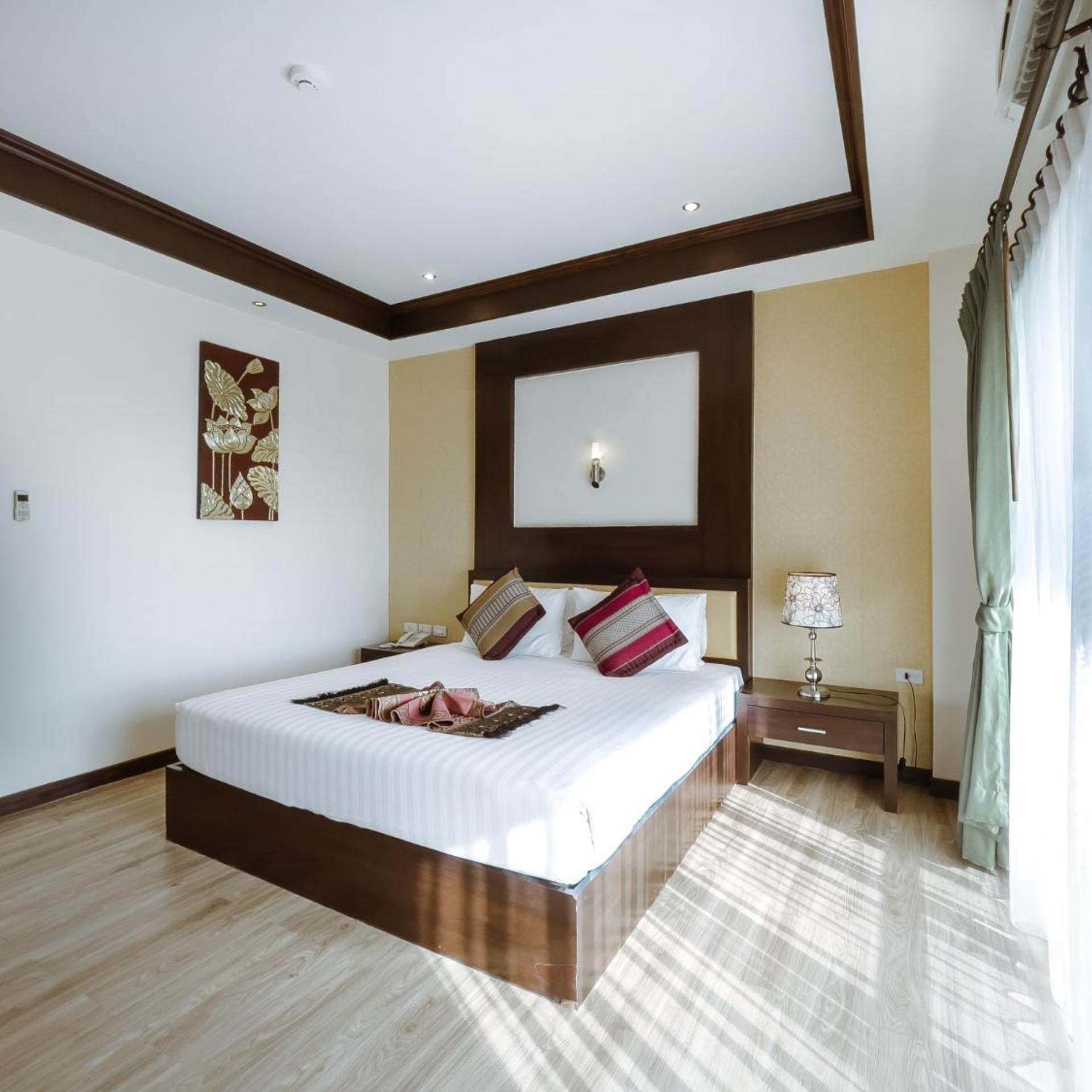 Royal Nakhara Hotel Nongkhai 20/50