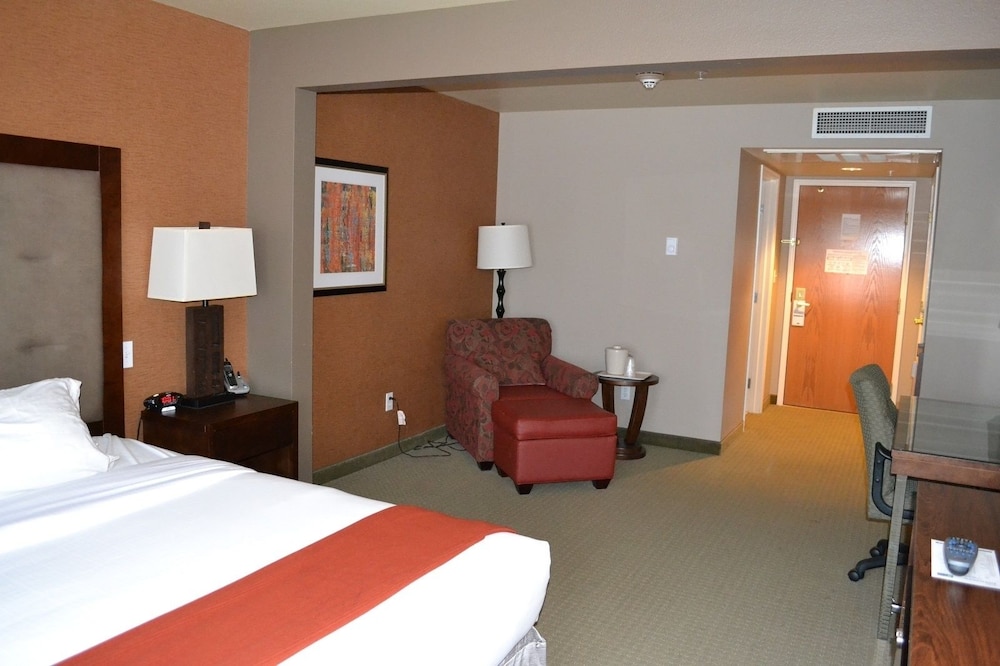HOLIDAY INN EXPRESS HOTEL AND SUITES BOZEMAN WEST 19/75