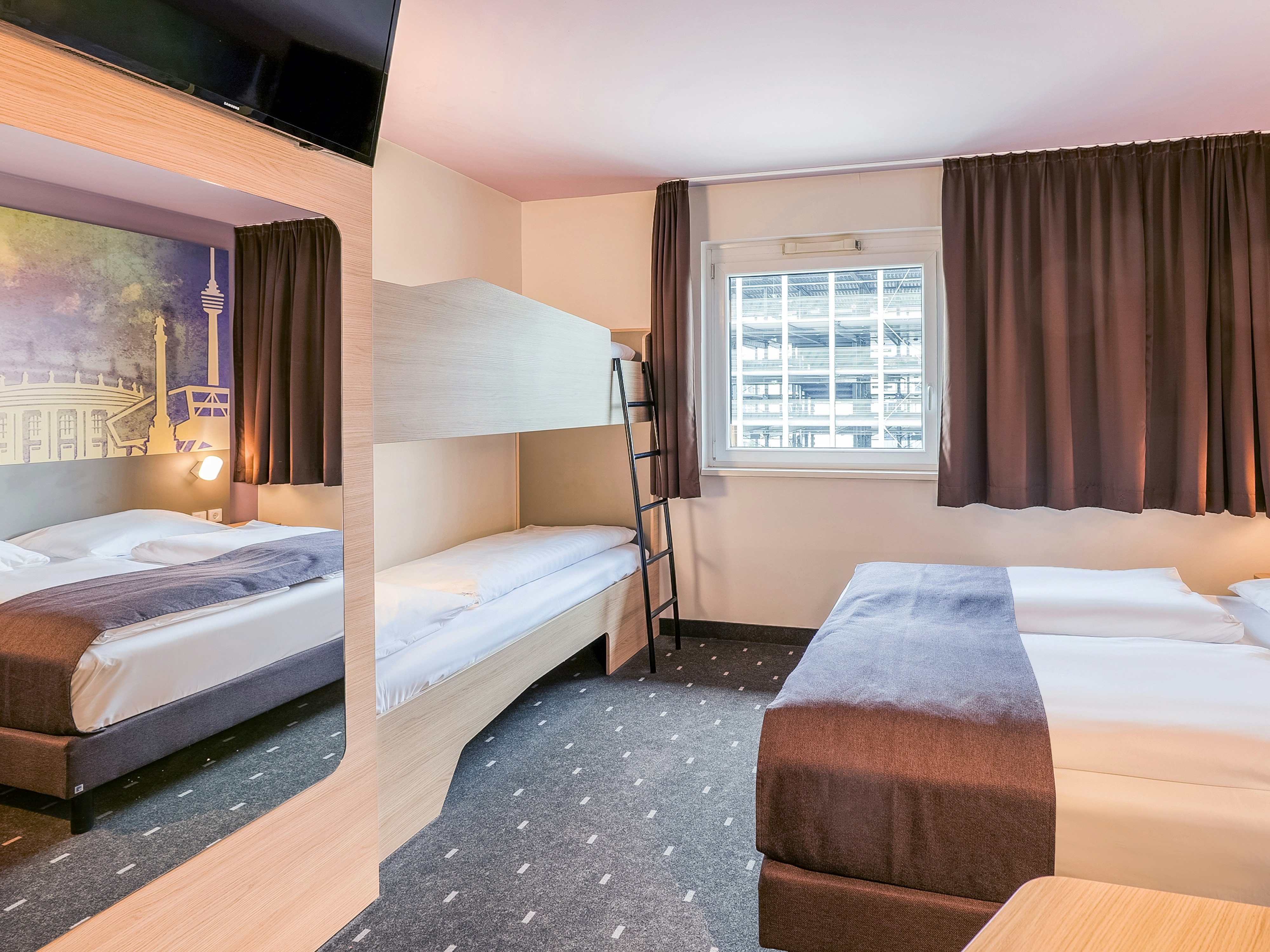 B&B Stuttgart Vaihingen 11/29