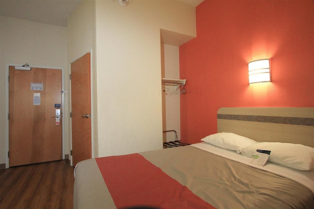 Motel6 San Antonio Tx Airport 19/60