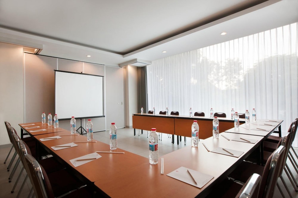 Hotel Amaris Darmo 36/40