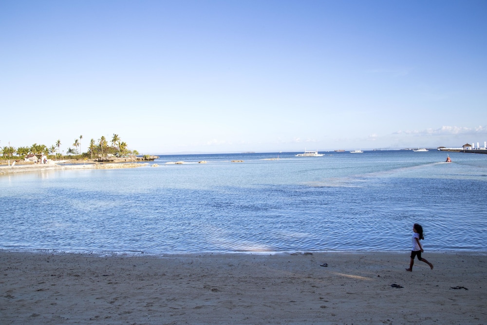 Pacific Cebu Resort International 38/50