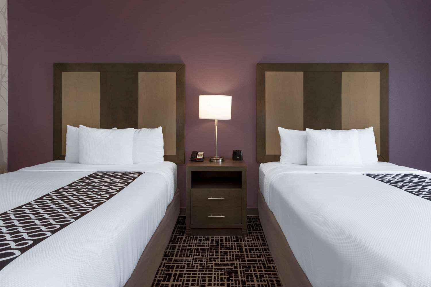 La Quinta Inn & Suites by Wyndham Wichita Airport 16/56