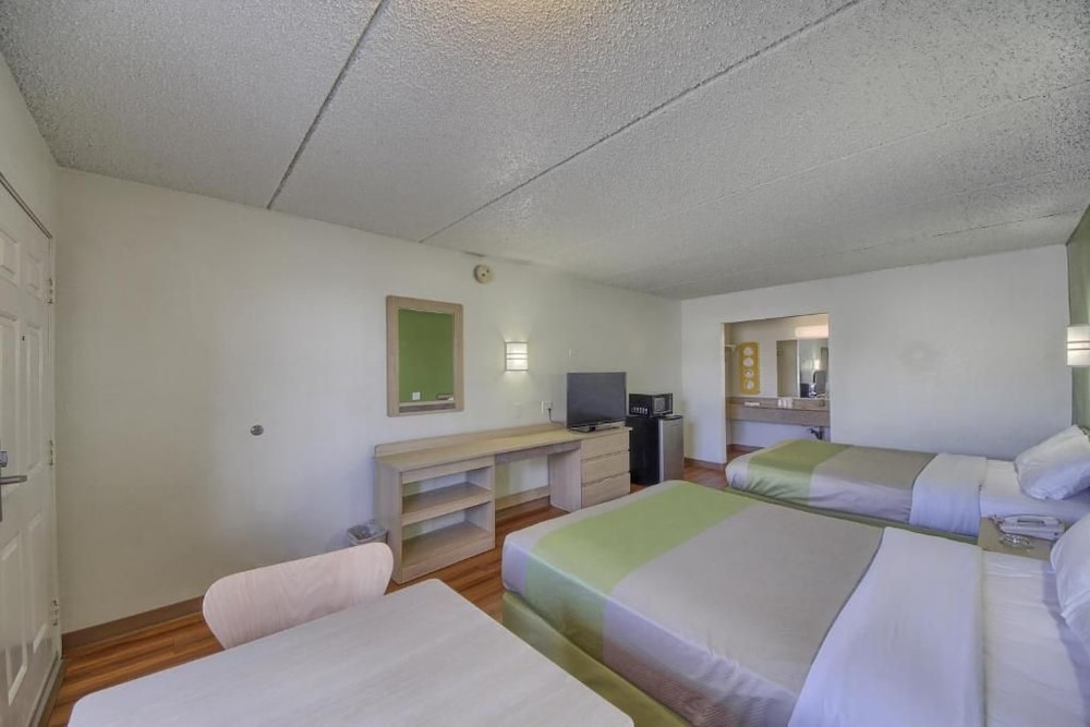 Motel6 San Antonio, TX - Northwest Medical Center 30/60