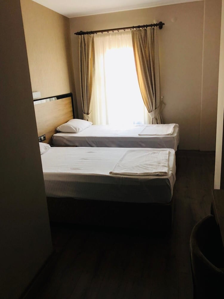 Suvari Boutique Hotel 10/47
