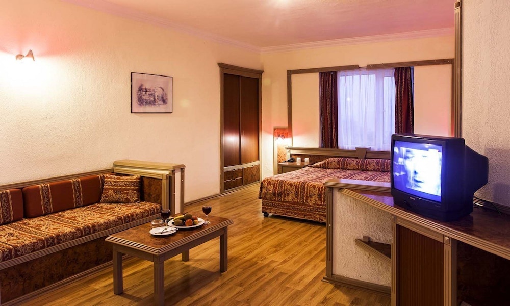 The Garden Beach Hotel 28/50
