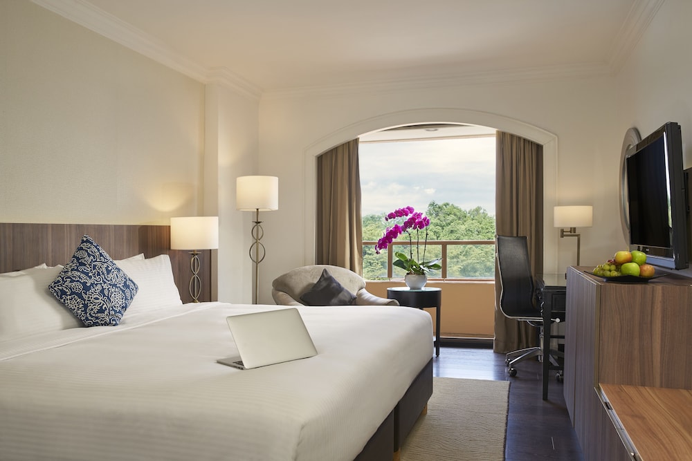 Orchard Rendezvous Hotel by Far East Hospitality 24/60