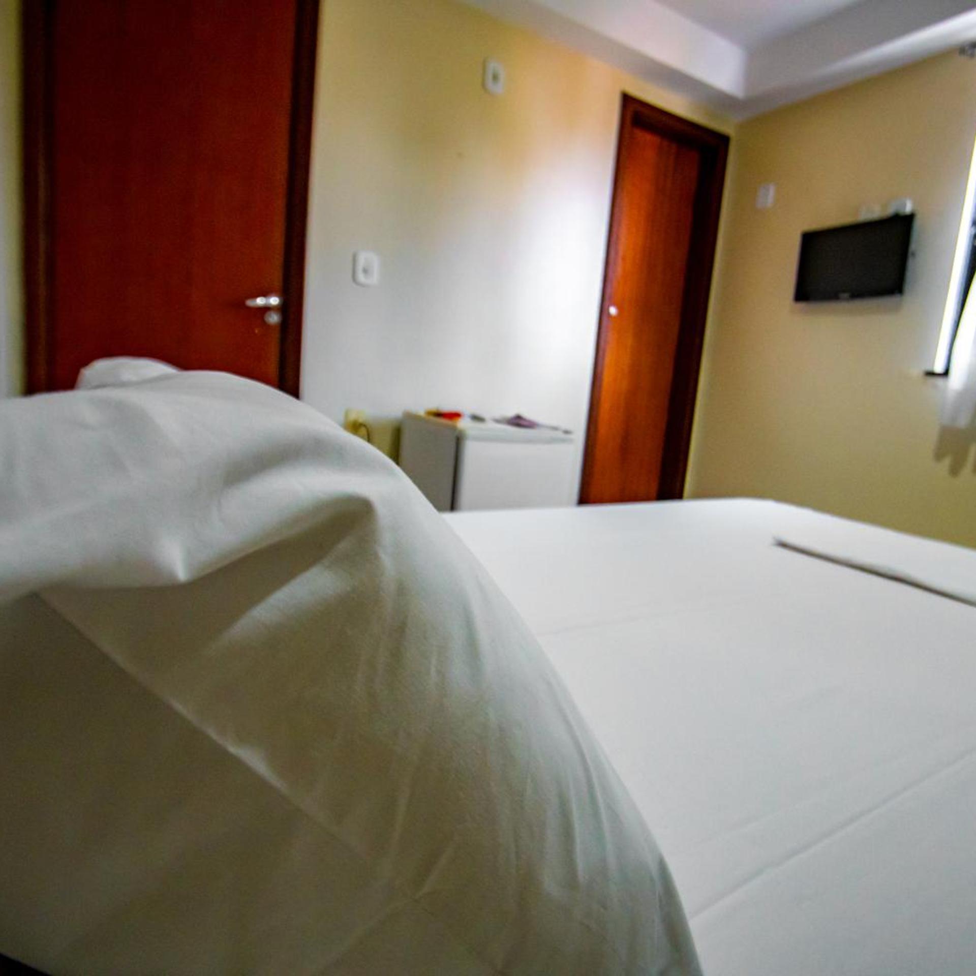 Hotel Piramide Paulo VI 20/50
