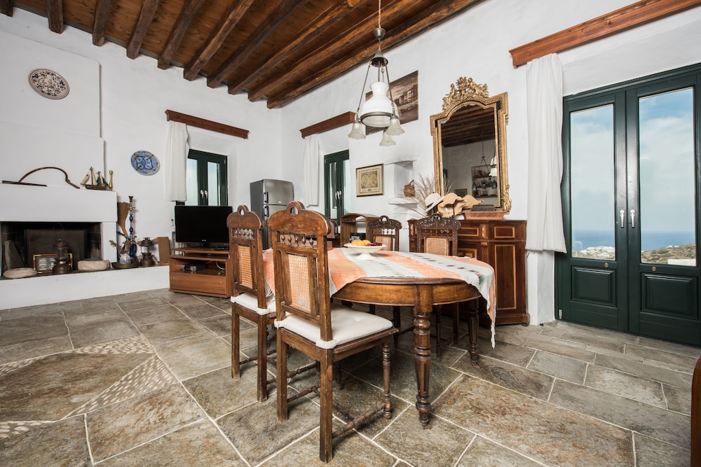 Villa Vrissi 20/31
