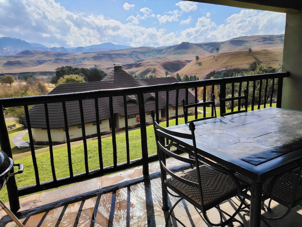 Fairways Drakensberg 26/50