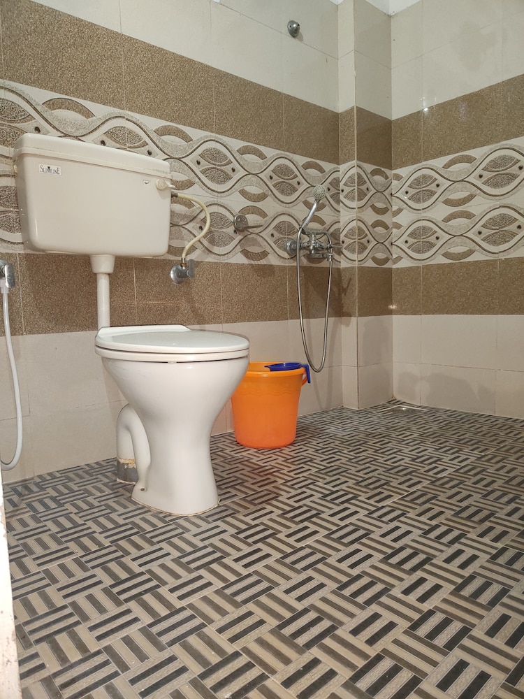 Dubai Hotel Kumarakom 42/42