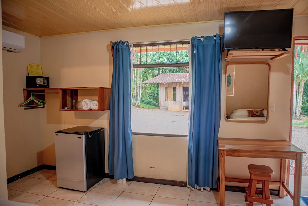 Hotel Del Bosque 27/41