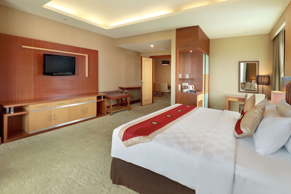 SWISS-BELHOTEL MALEOSAN MANADO 24/67