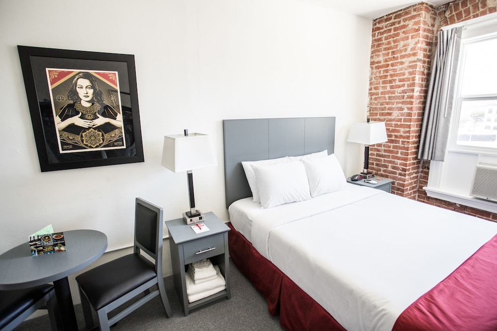 American Hotel Los Angeles 6/24