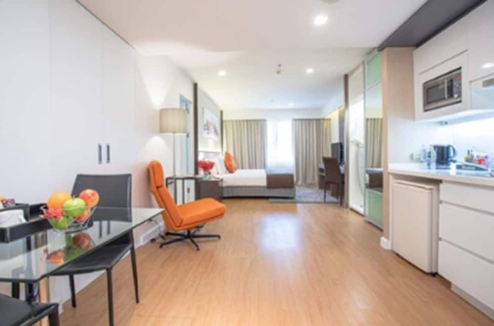 PARKROYAL Suites Bangkok 40/65
