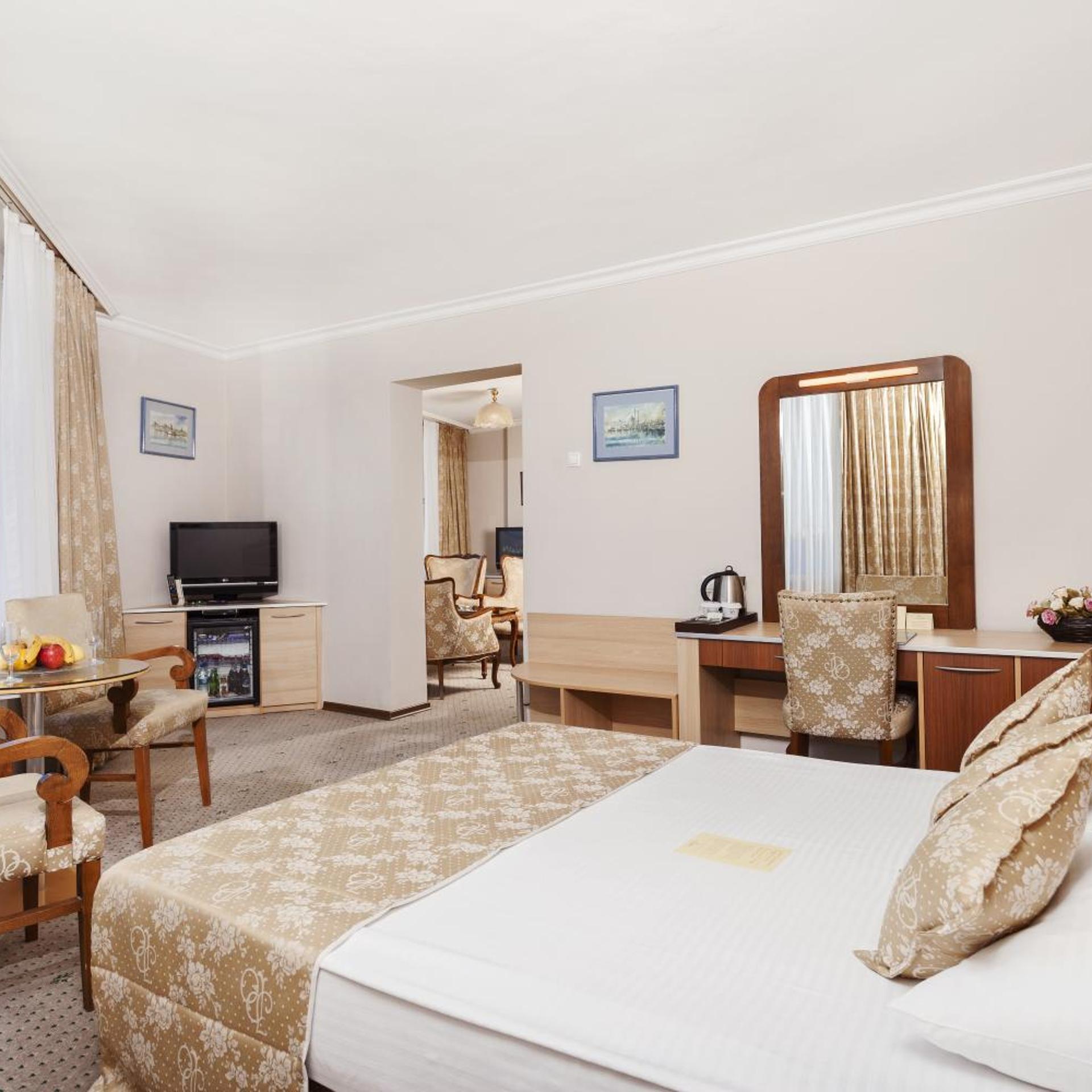 Izmir Palas 16/50