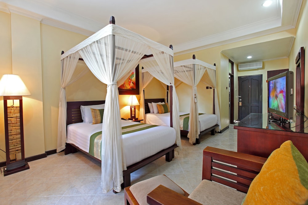 Adi Dharma Hotel Kuta 35/67