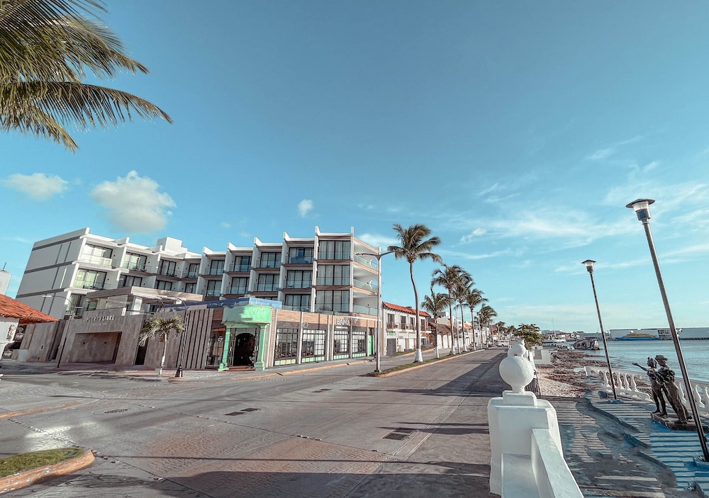 Hotel Puerto Libre 3/50