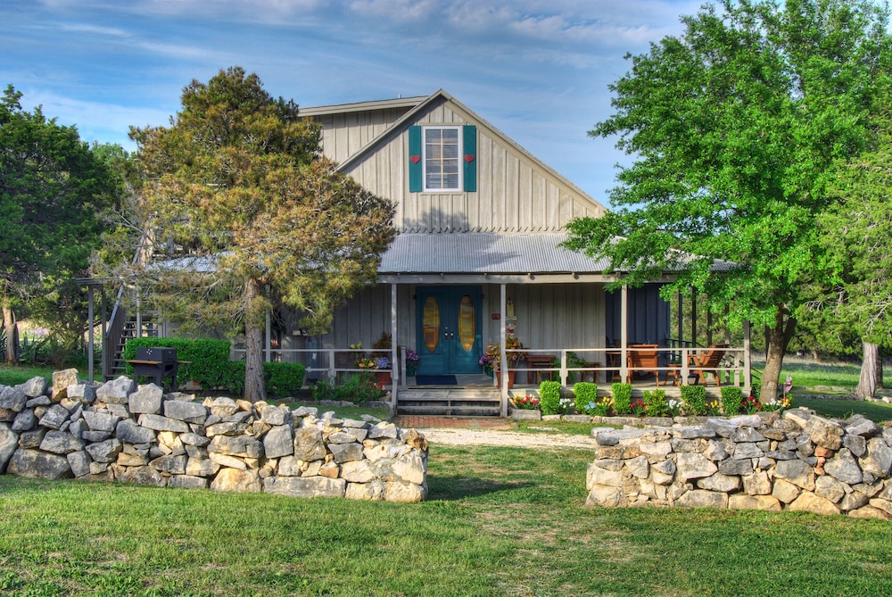 Kuebler Waldrip Haus Bed and Breakfast 44/50