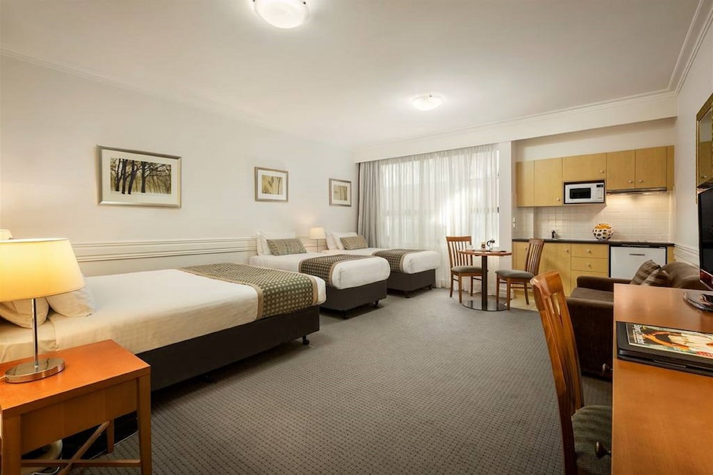 Beaumont Kew Hotel 18/47