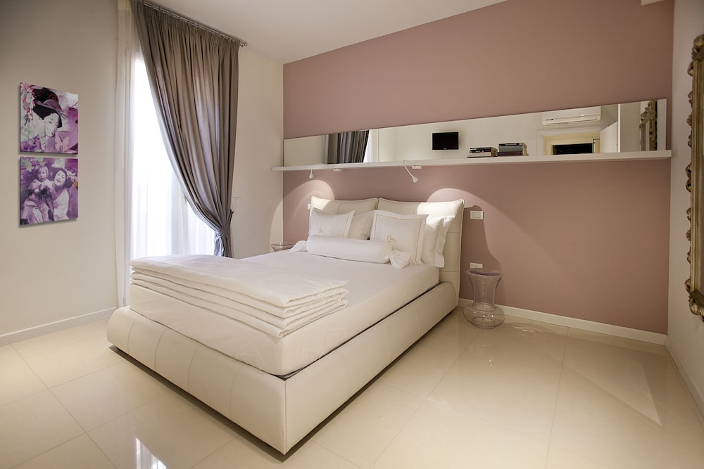 Opera Relais De Charme 20/72