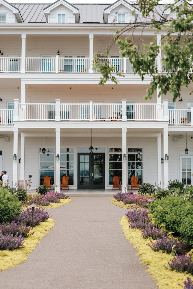 The Lake House on Canandaigua 3/46