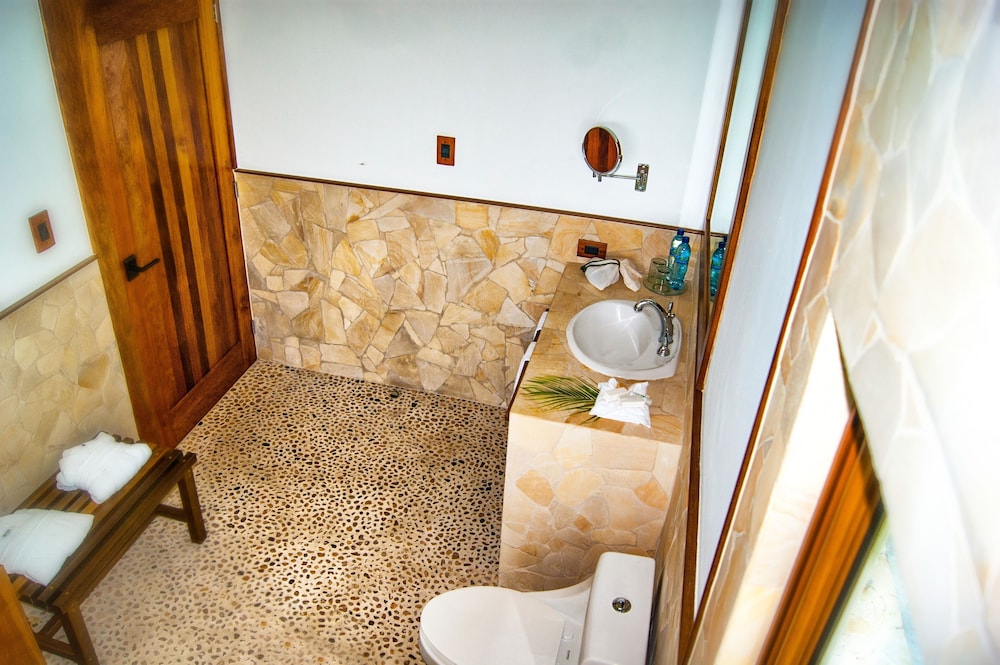 Bolontiku Boutique Hotel 23/83
