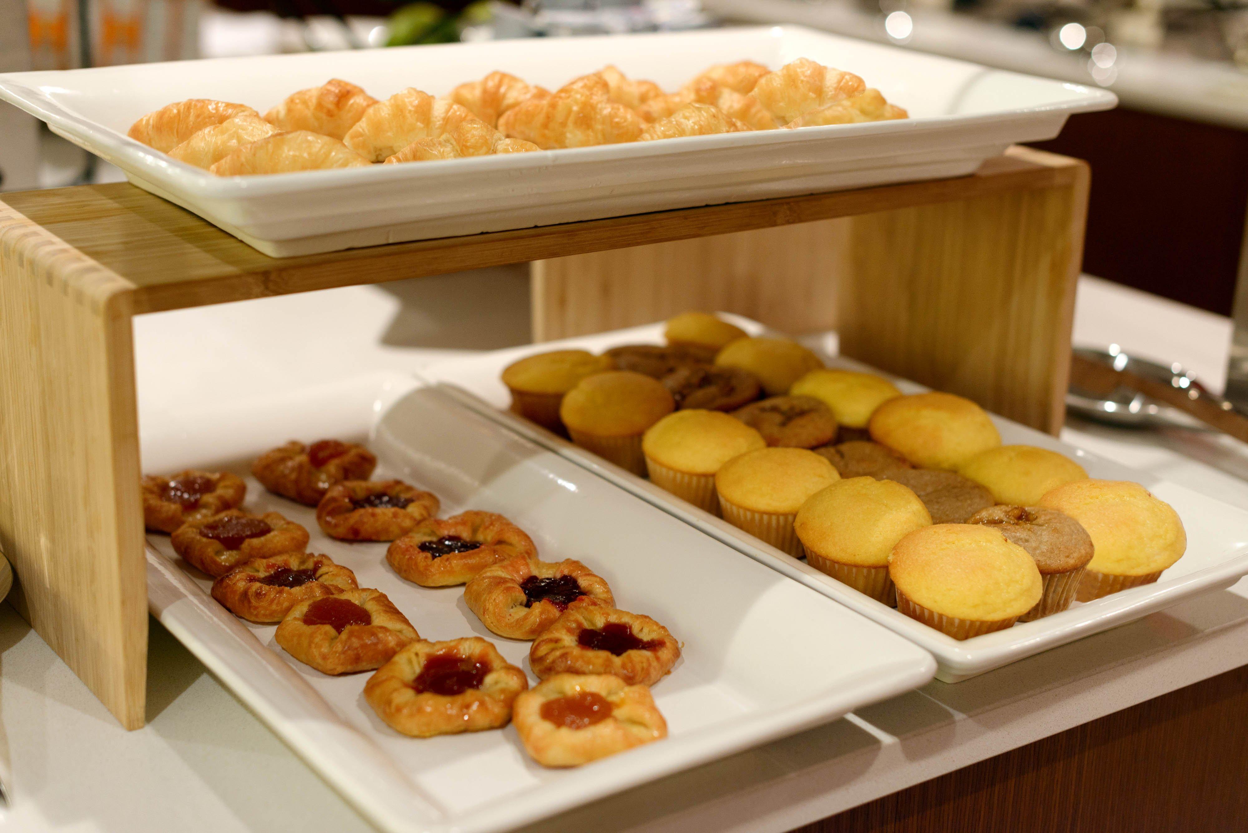 Crowne Plaza JFK Airport Hotel New York City 15/50