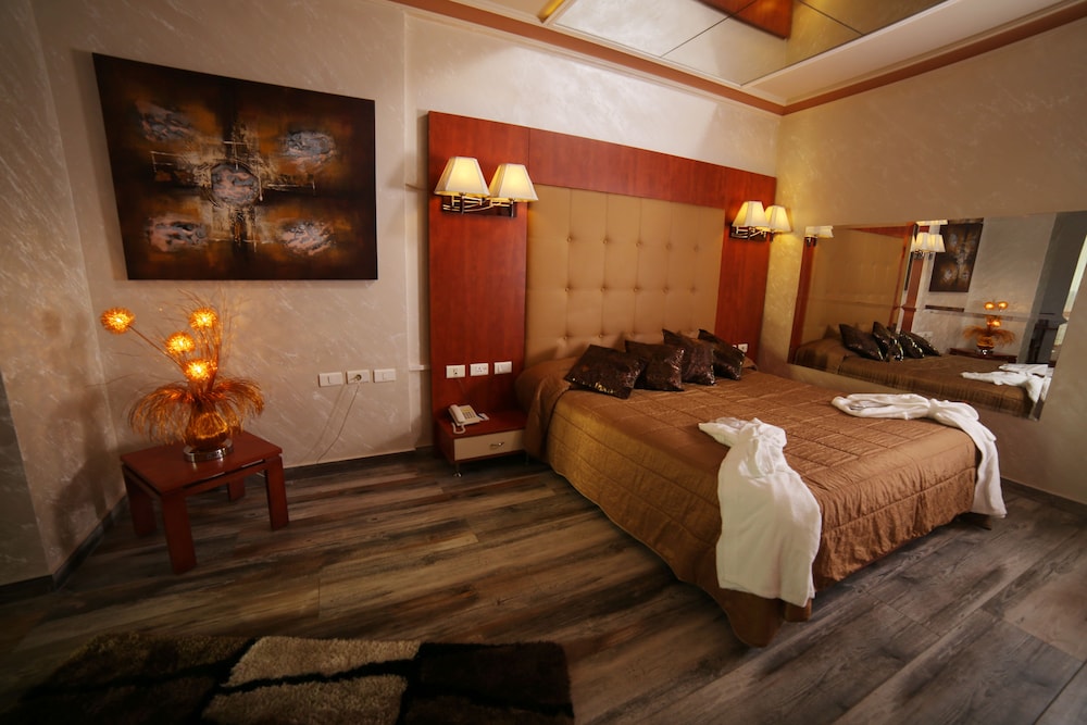 Princessa Hotel Jounieh 25/78