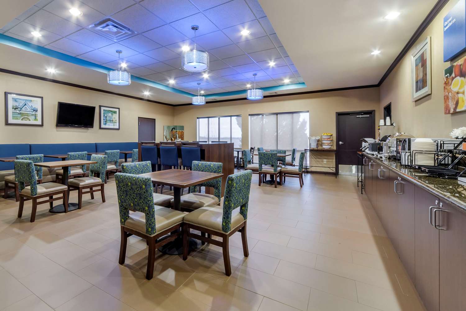 Comfort Inn & Suites Oklahoma City West - I-40 9/13