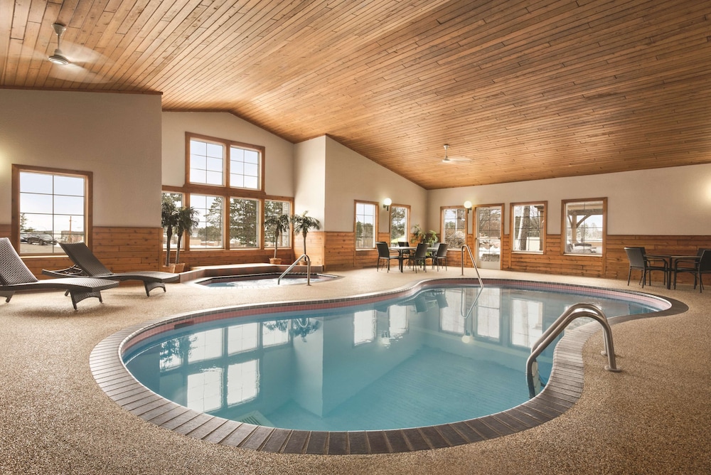Country Inn and Suites By Radisson Grand Rapids Mn 3/17