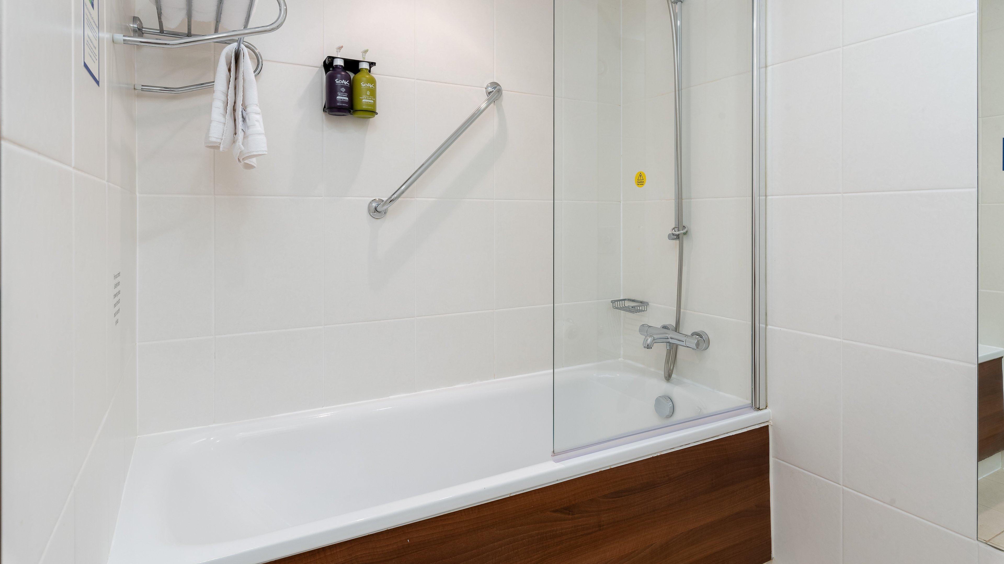 Holiday Inn Express Leigh - Sports Village 50/50