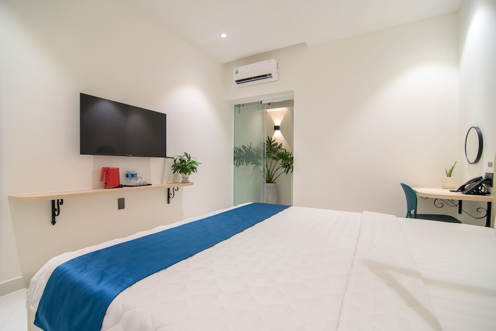 Bin Bin Hotel 11 - Near Island Diamond 19/50