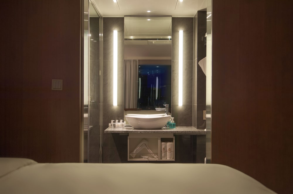 Top Cloud Hotel 47/47