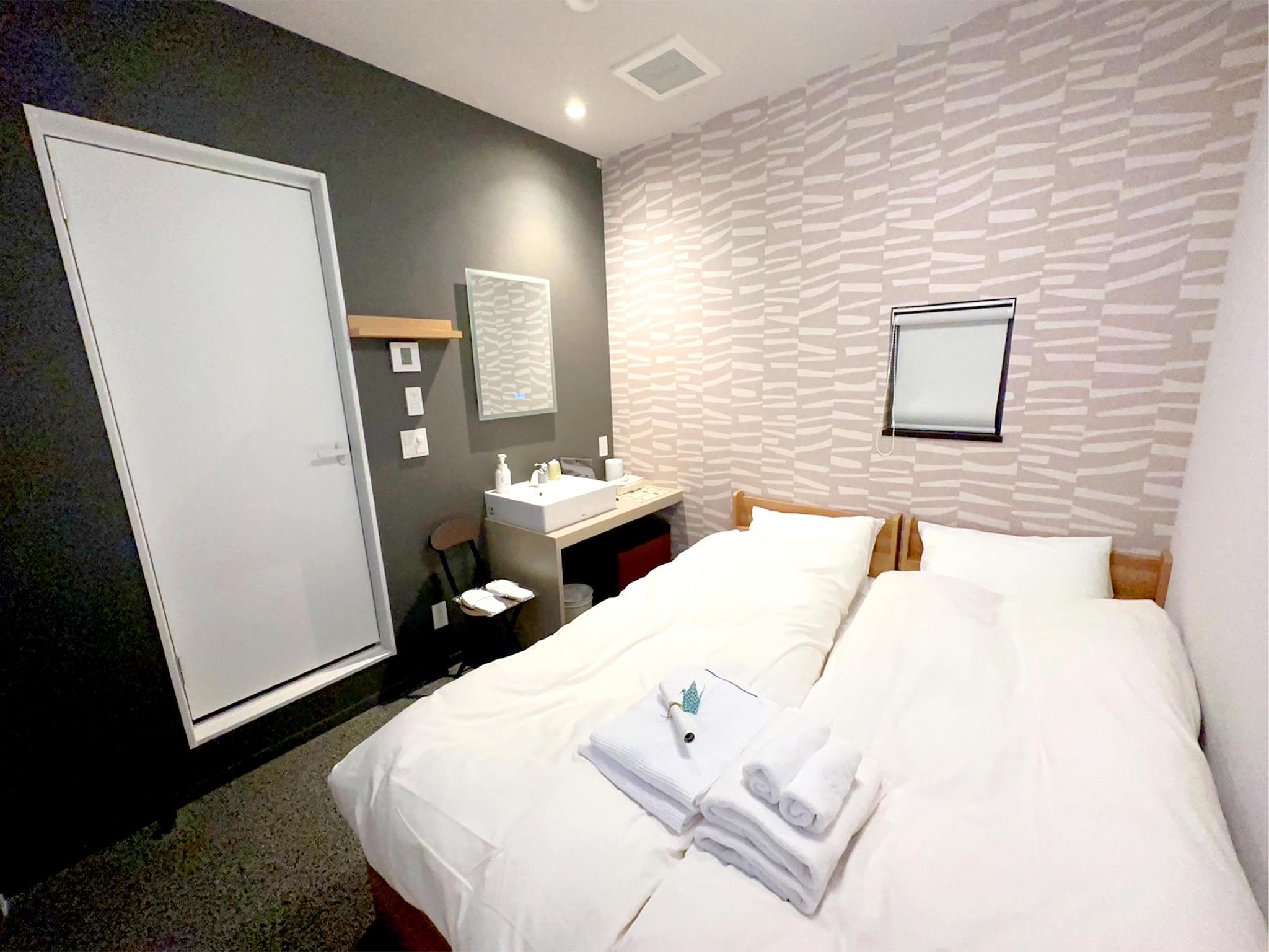 Room, Twin Beds, Fireworks View