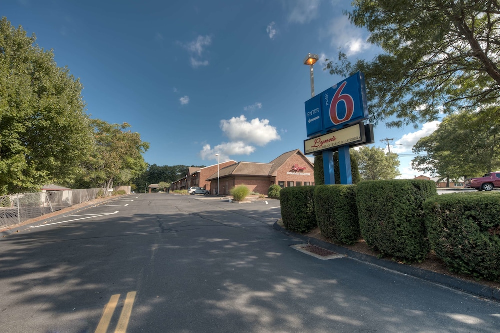 Motel6 Branford, CT - New Haven in BRANFORD - CT