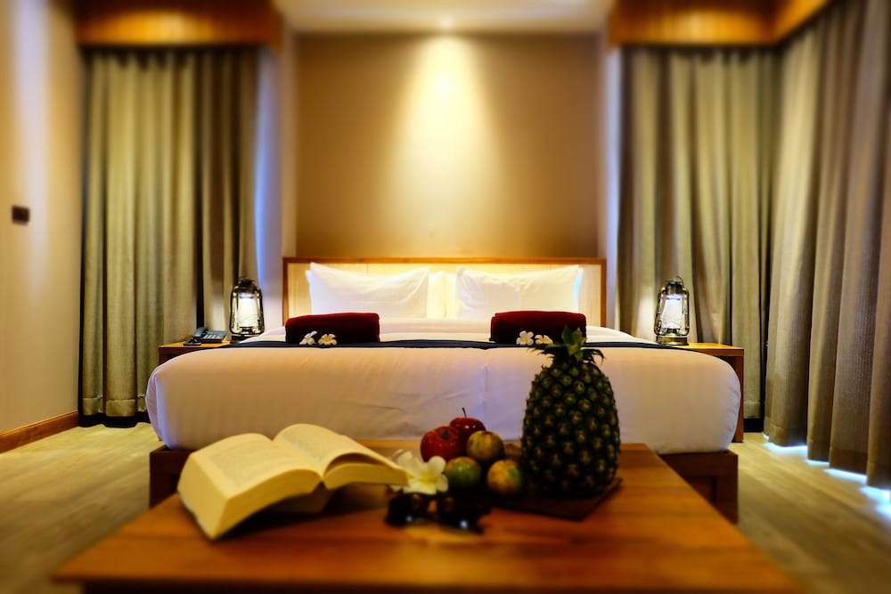 Koh Ma Beach Resort 20/40