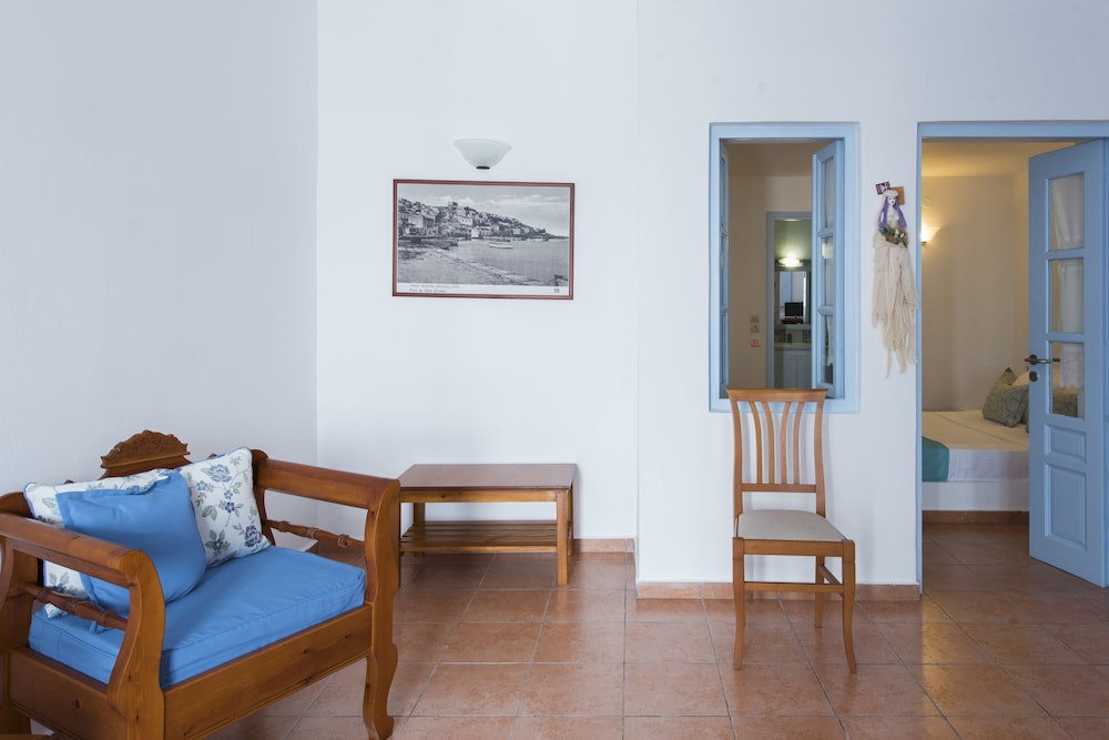Kastro Suites 42/78