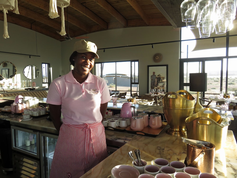The Desert Grace, Gondwana Collection Namibia (PTY 36/58