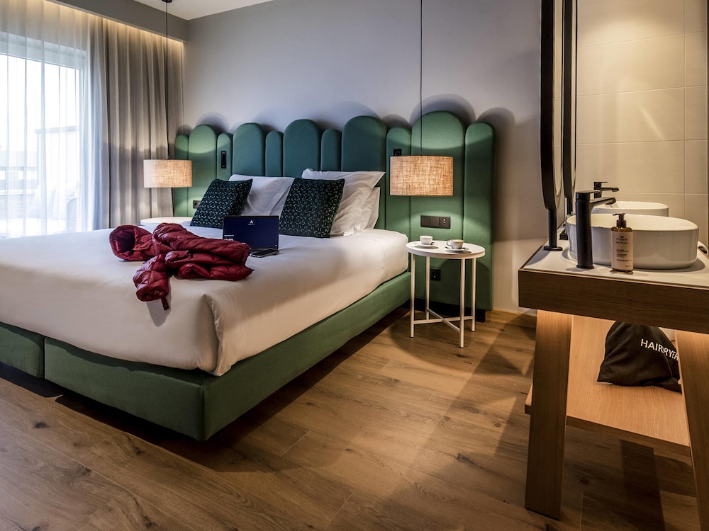 Mercure Lugo Center 6/66