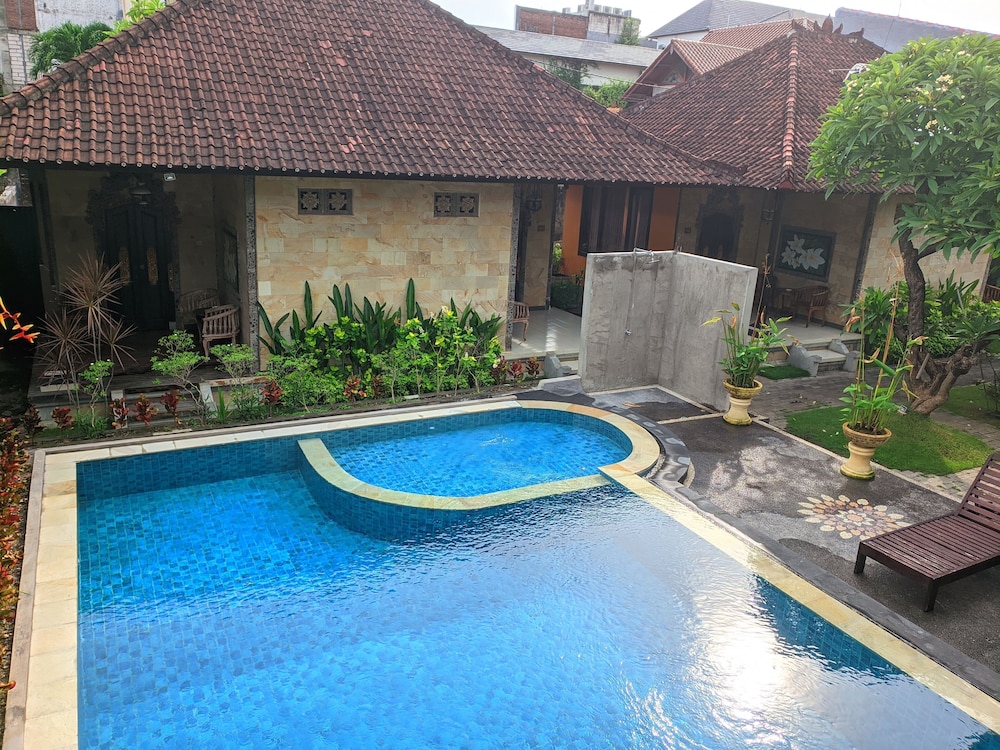 Taman Sari Cottages 2 44/49