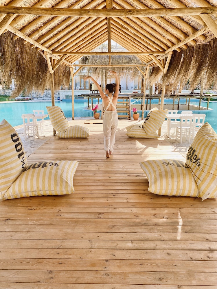 Alacati Barbarossa Hotel 13/39
