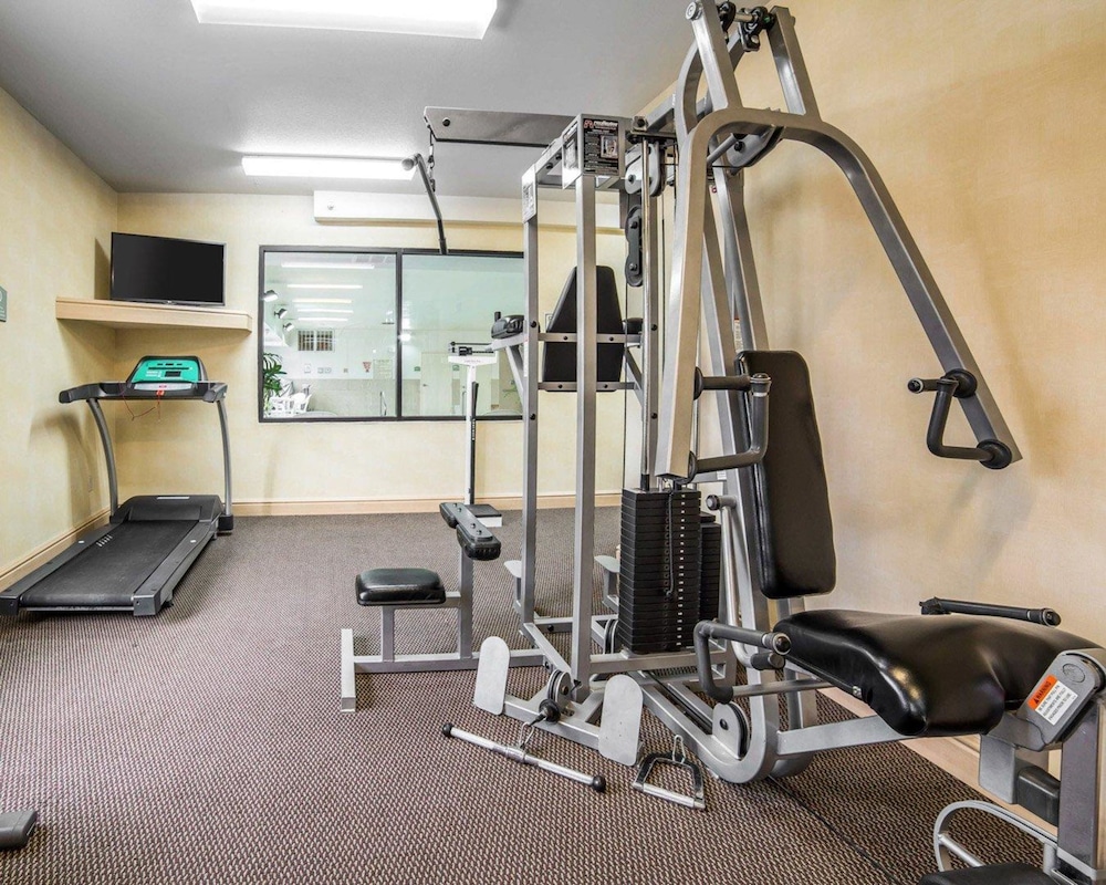 Comfort Inn & Suites Rawlins WY 25/48